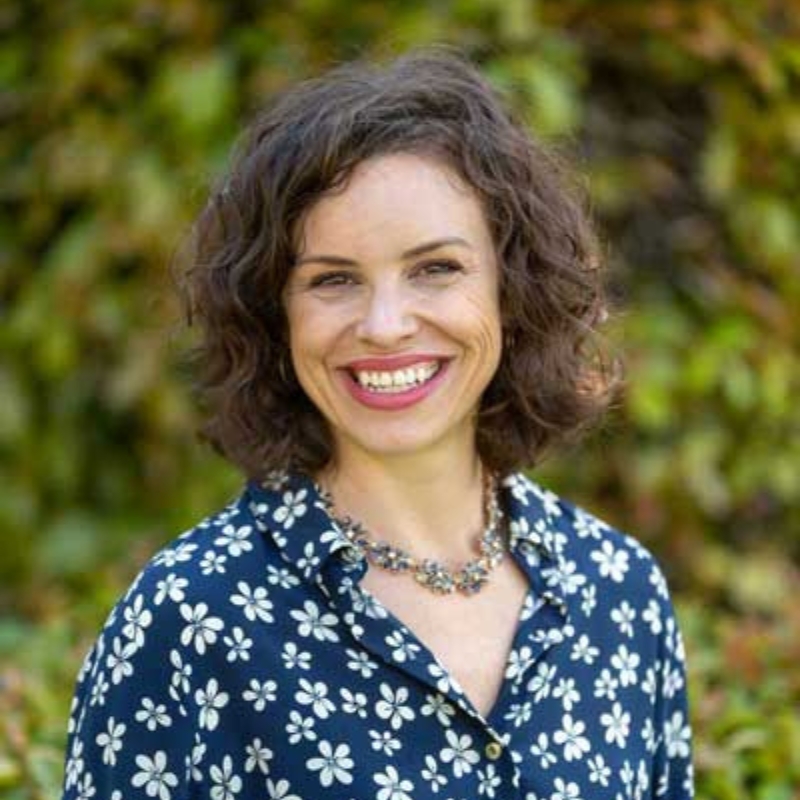 Headshot of Michelle Dean, Ph.D.